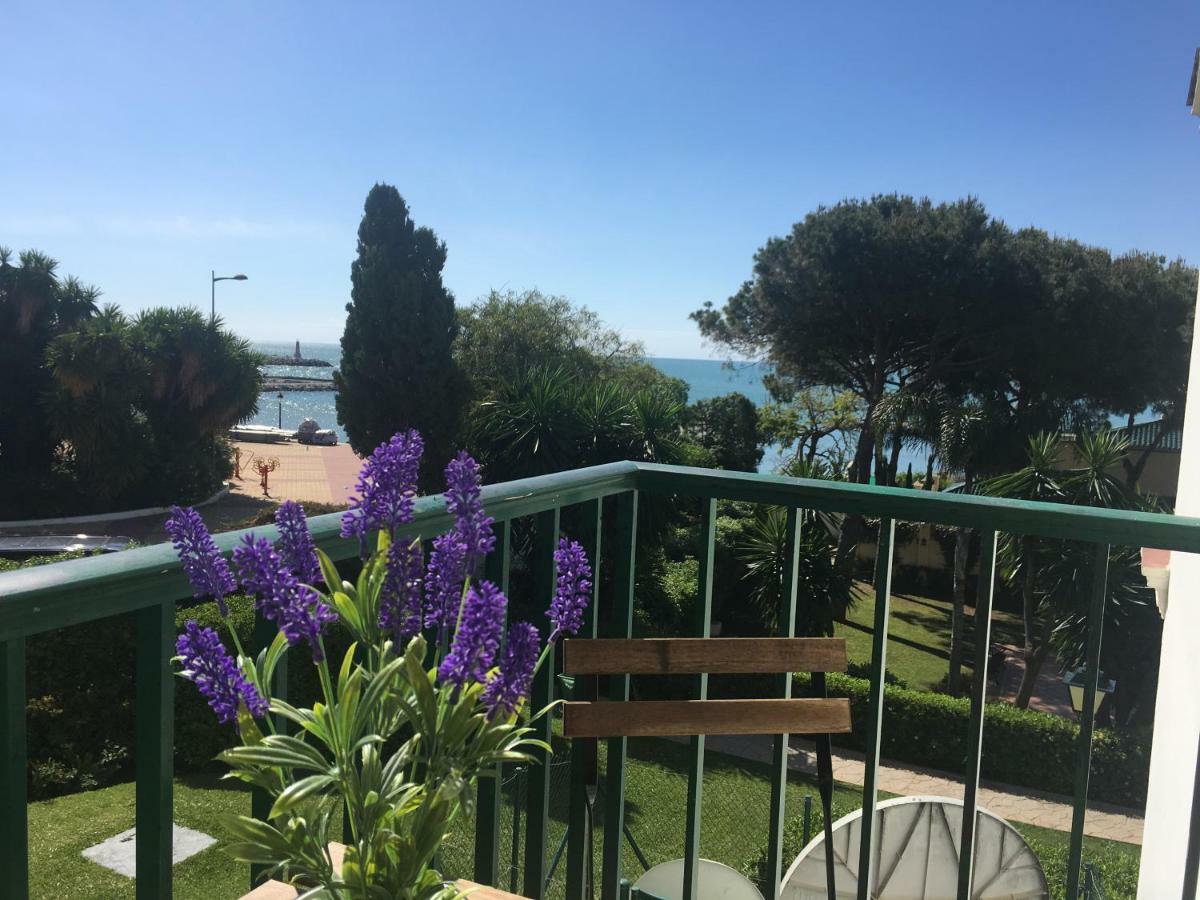 Impresionante Loft En Puerto Banus A Pie De Playa Apartment มาร์เบยา ภายนอก รูปภาพ