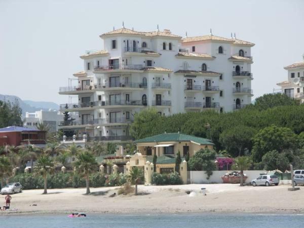Impresionante Loft En Puerto Banus A Pie De Playa Apartment มาร์เบยา ภายนอก รูปภาพ